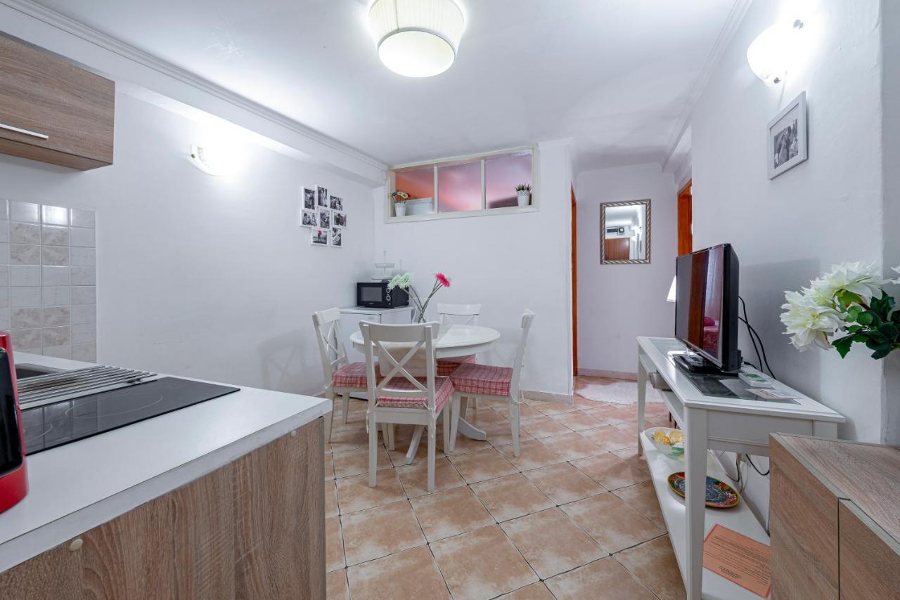 Apartments Vera ดูบรอฟนิก ภายนอก รูปภาพ